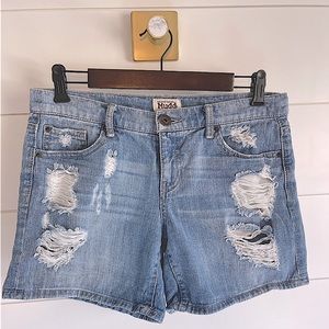 Distressed Denim Jean Shorts - Lightwash - Mudd Jeans - Junior Size 9